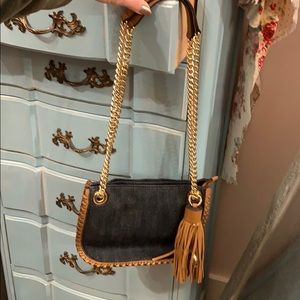 Michael by Michael kors whipped Chelsea crossbody